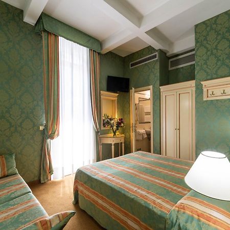 Hotel Villa Delle Palme Венеция Лидо Екстериор снимка