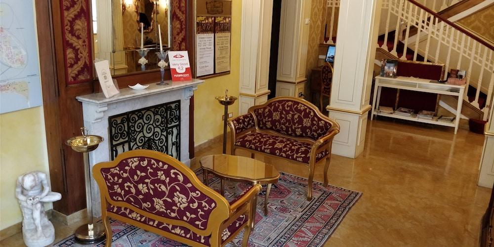Hotel Villa Delle Palme Венеция Лидо Екстериор снимка