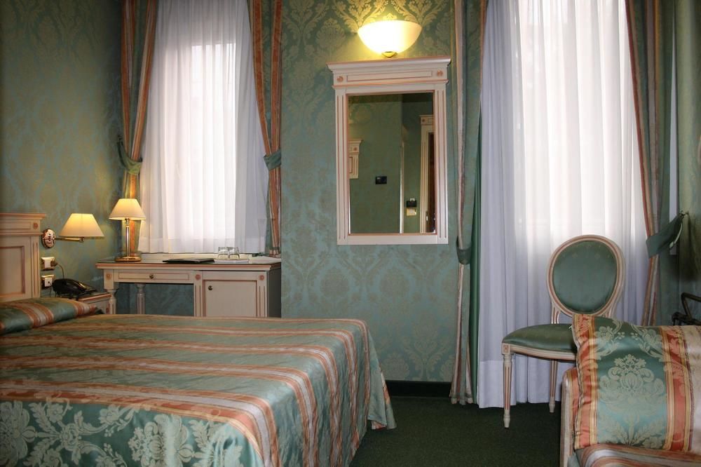 Hotel Villa Delle Palme Венеция Лидо Екстериор снимка